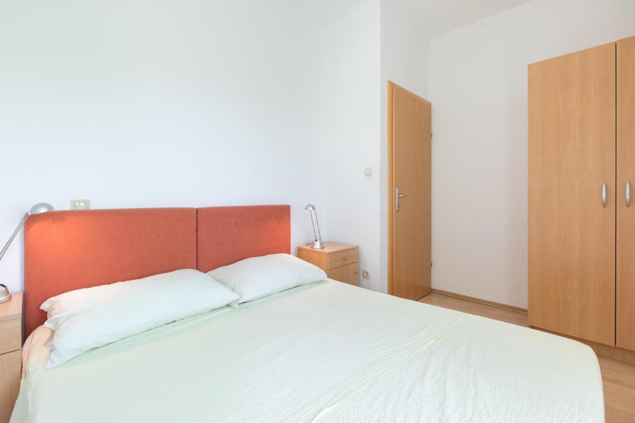 Apartment Cvijic Beige Punat Zewnętrze zdjęcie
