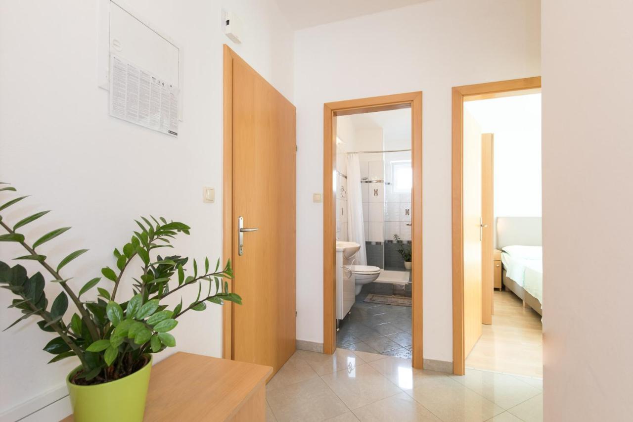 Apartment Cvijic Beige Punat Zewnętrze zdjęcie